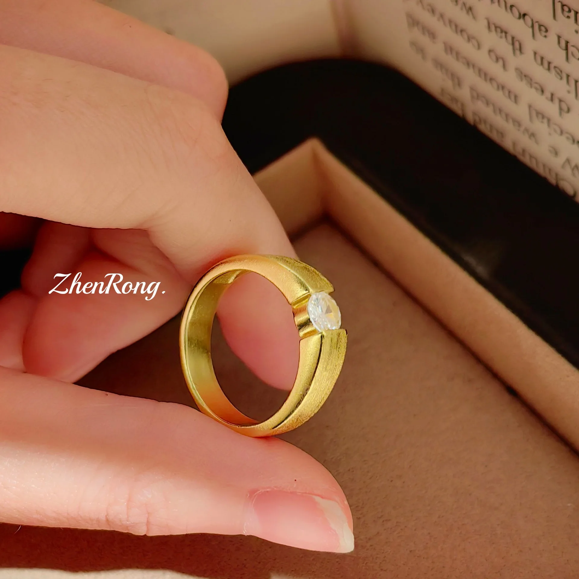 Women's Simple Design Hand-crafted Brushed Single Zircon Moissanite Rings Vintage Engagement Anniversary Trendy Jewelry Gifts