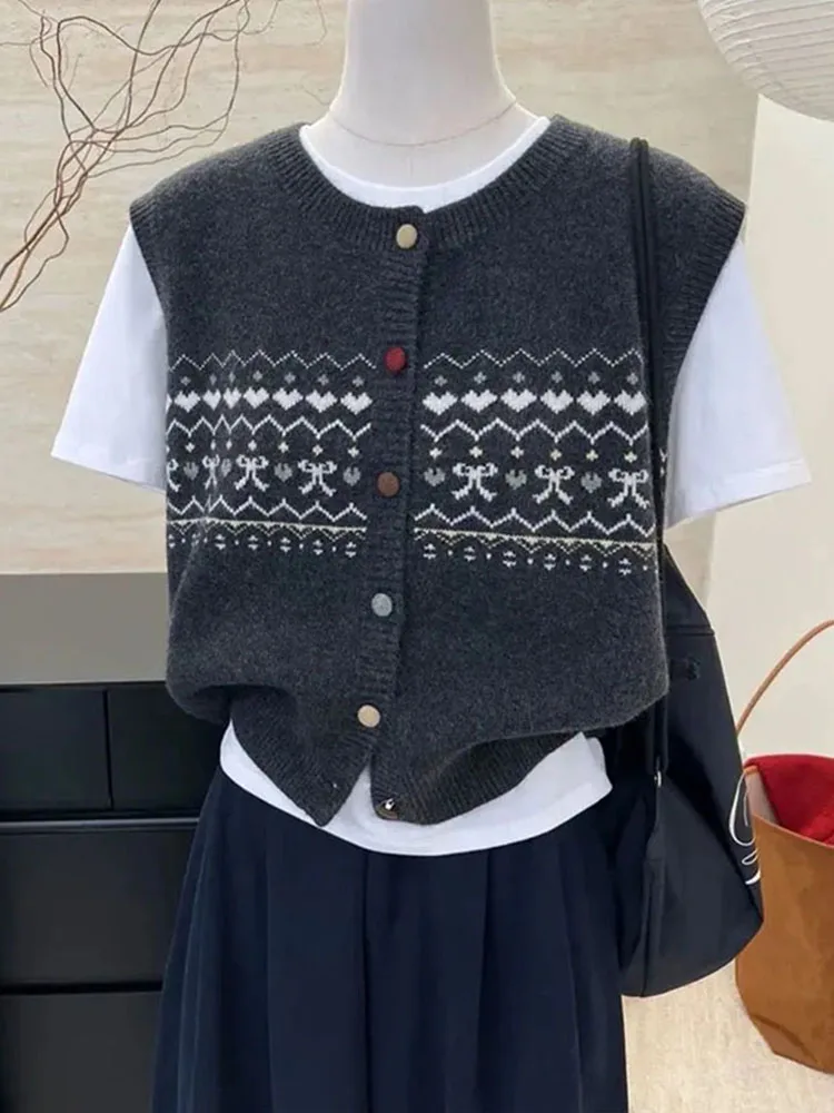 Retro Knitted Floral Vest Women's Spring Autumn New Style Outerwear Sleeveless Shoulder Pad Vest Top Buttoned Polyester Blend
