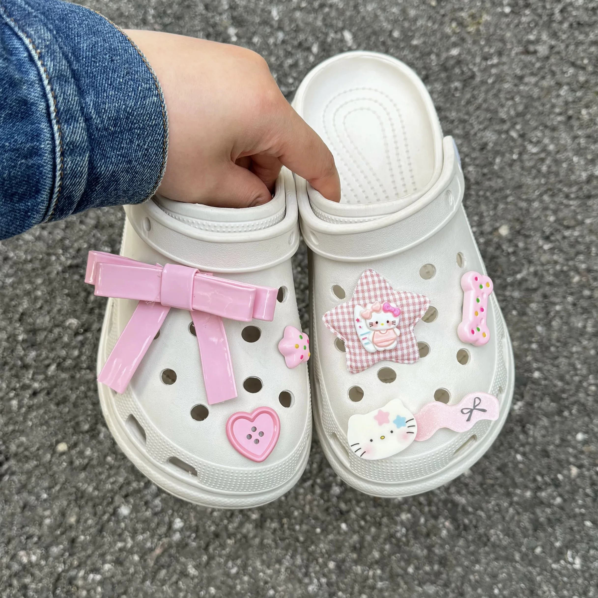 Pink Hello Kitty Shoe Decoration Set With Big Bow Cute Shoe Decorations Suitable For Clogs Sandals Parties Girls' Gifts