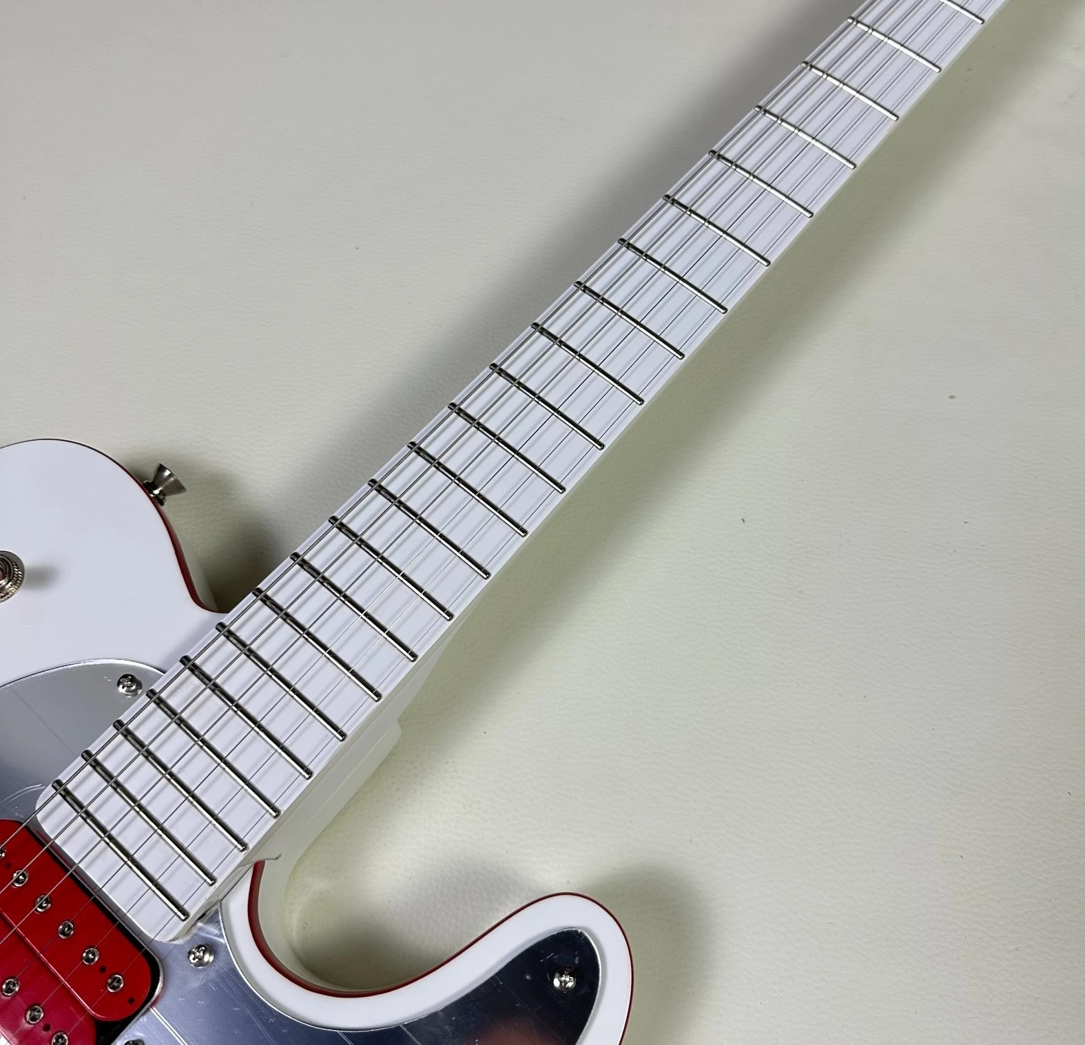 2025 Rare  Ghost 2  Guitar FR Tremolo Red Body Binding Mirror Pickguard