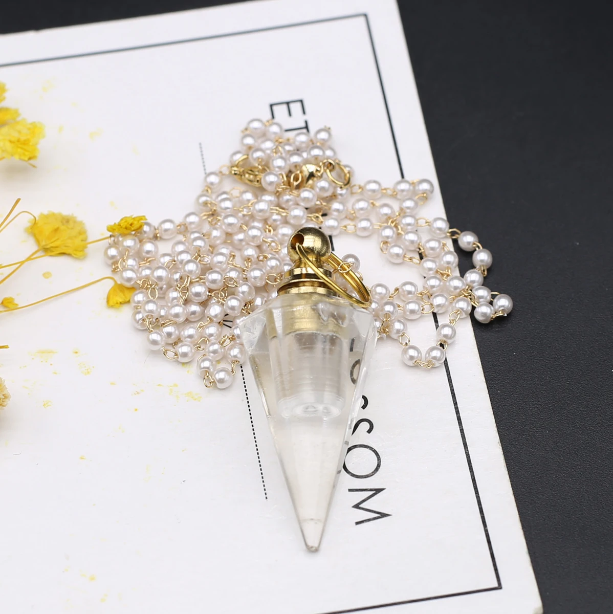 18x50mm Natural Stone Crystal Pendant Clear Quartz Perfume Bottle Synthetic Pearl Necklace for Women Jewelry Accessories 80cm