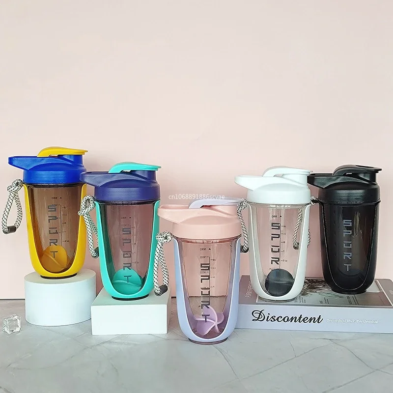 New 590ml Dried Egg White Milk Shake Cup Sports Shake Cup Portable Water Cup for Girls Tumbler with Rope Handle Protein Shake