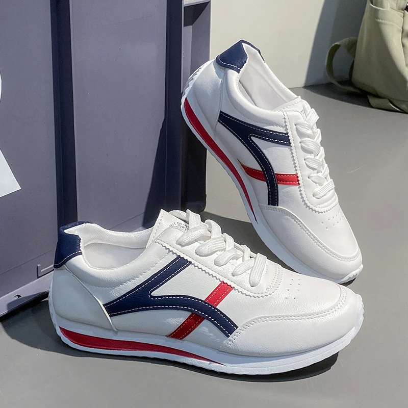 

Кроссовки женские, новая спортивная обувь, женские маленькие белые туфли, модные удобные кроссовки, универсальные легкие повседневные кроссовки