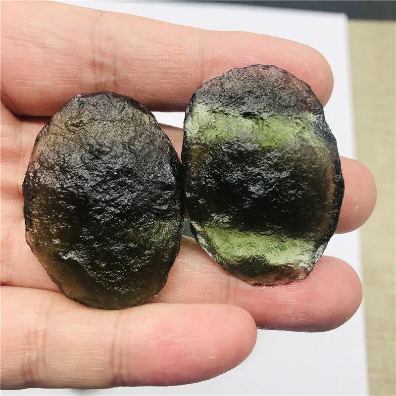 30-35mm raw natural green Moldavite Rough Stone Czech Meteorite Crystal Energy gemstone for gifts