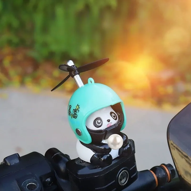 Auto Styling Ornamente Auto Kleine Gelbe Ente Panda Schwein Tier Spielzeug Deaor Helm Wind Gebrochene Kleine Ente Fahrrad Moto Fahren Dekor