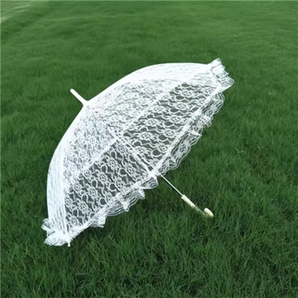 

European Style White Lace Umbrella with Hollowed-out Pattern Bridal Wedding Accessory Photo Props
