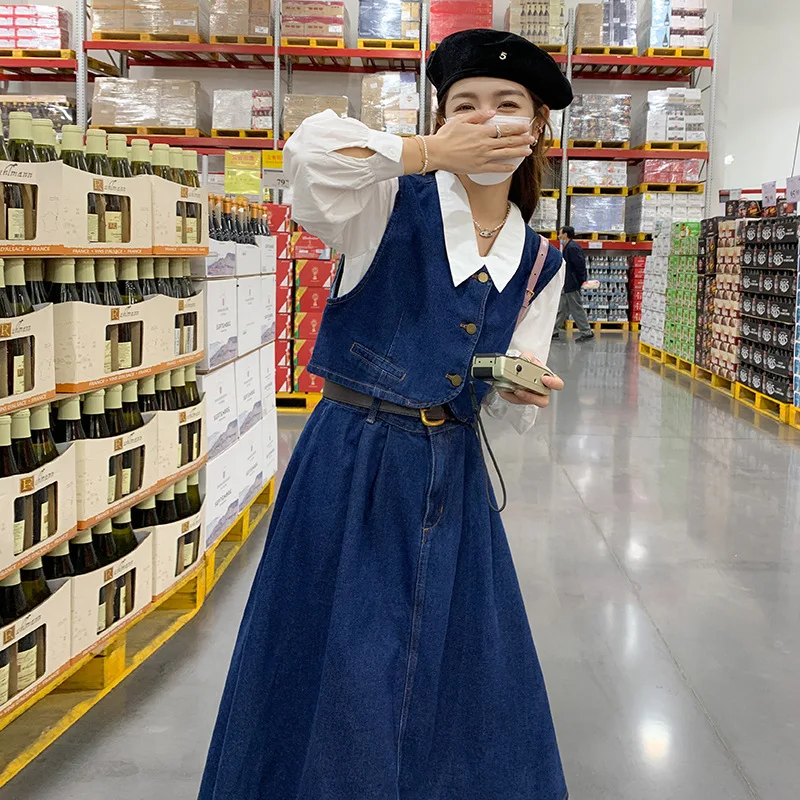 طقم مكون من قطعتين على الطراز الفرنسي لخريف 2025 تصميم جديد سترة جينز قصيرة الصدر واحدة + نصف تنورة #1