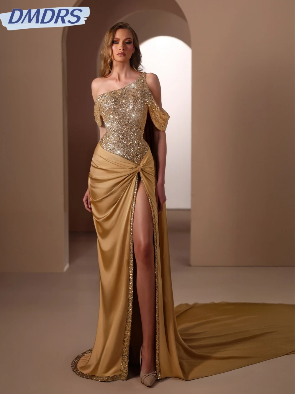 

New Arrival Sequined Off Shoulder Evening Dress Sexy Pleated High Slit Wedding Party Gown Customized Graceful Prom Dresses