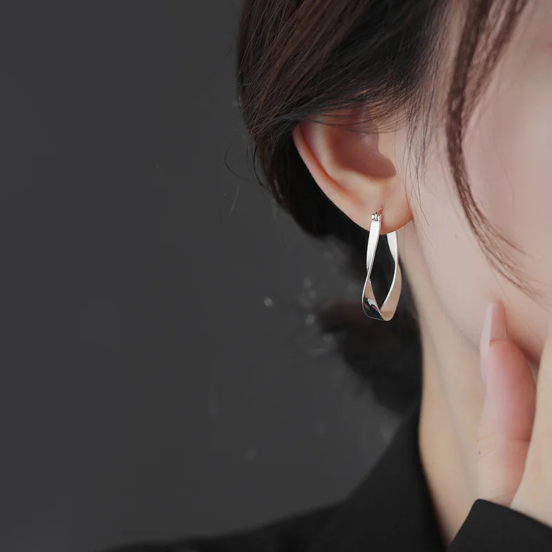 

925 Sterling Silver Torque Line Hoop Earrings Jewelry For Women Prevent Allergy Accessories Geometry Earrings Jewellery