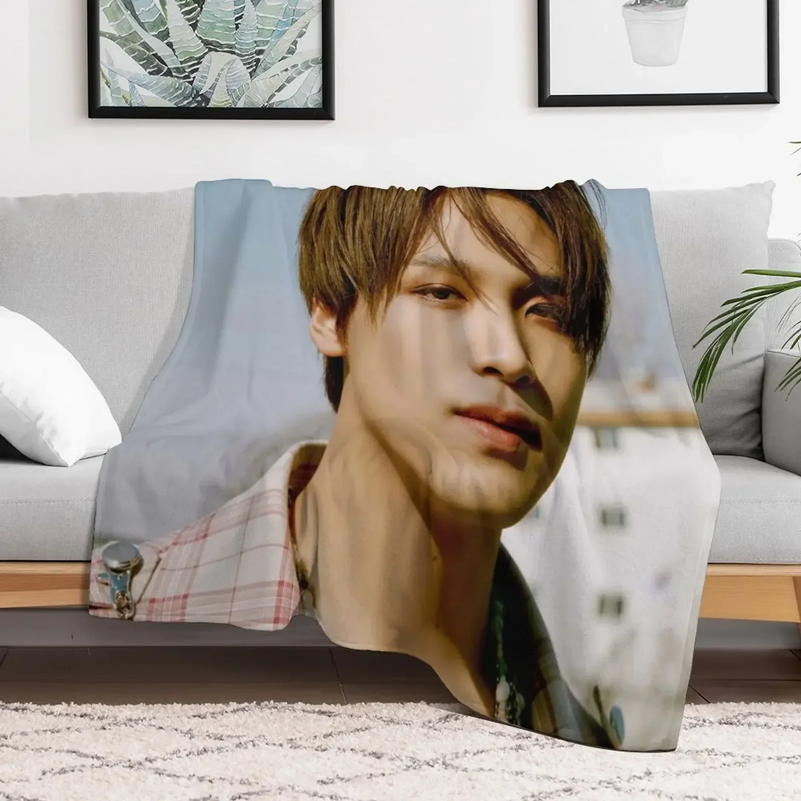 haechan Throw Blanket Polar Large manga Comforter Blankets