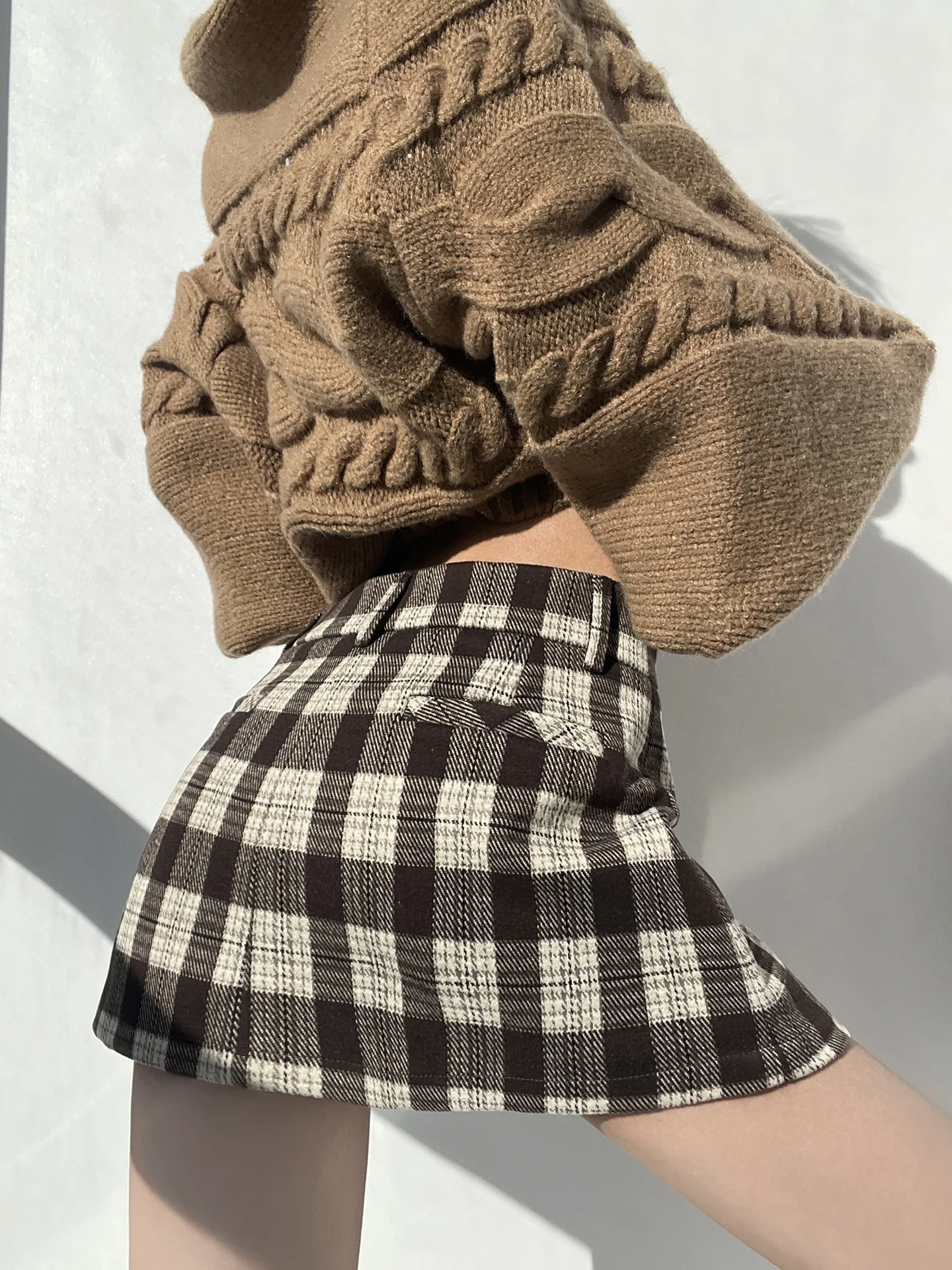 Retro Low Waist Plaid  Skirt Women's Autumn Winter Slimming Design Anti-Light Bodycon Skirt Fashionable College Style