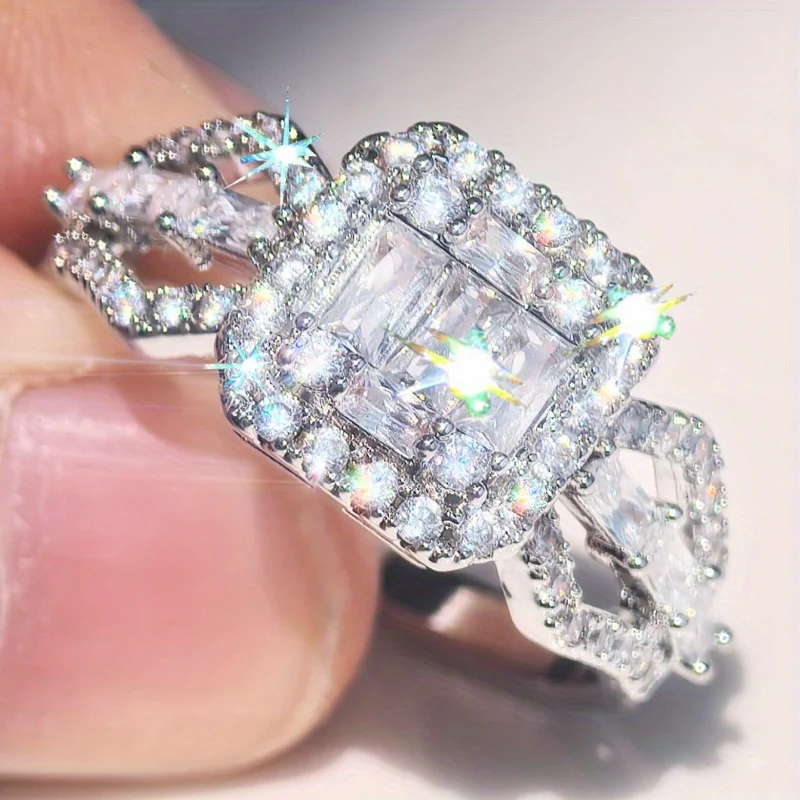 1 Pc Splendid White Synthetic Zirconia Ring Ladies Engagement Ring Proposal Banquet Jewelry Anniversary Ring Valentine's Day Gift
