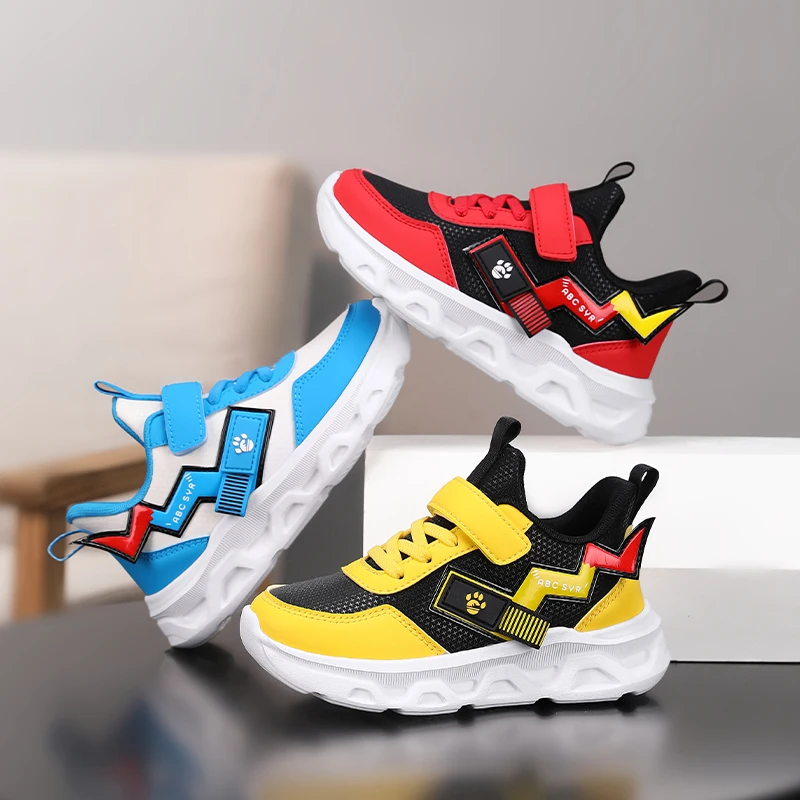 

Детская обувь с героями мультфильмов для мальчиков, сетчатые кроссовки, детские повседневные спортивные кроссовки для бега для маленьких мальчиков, теннисные желтые школьные туфли 2026
