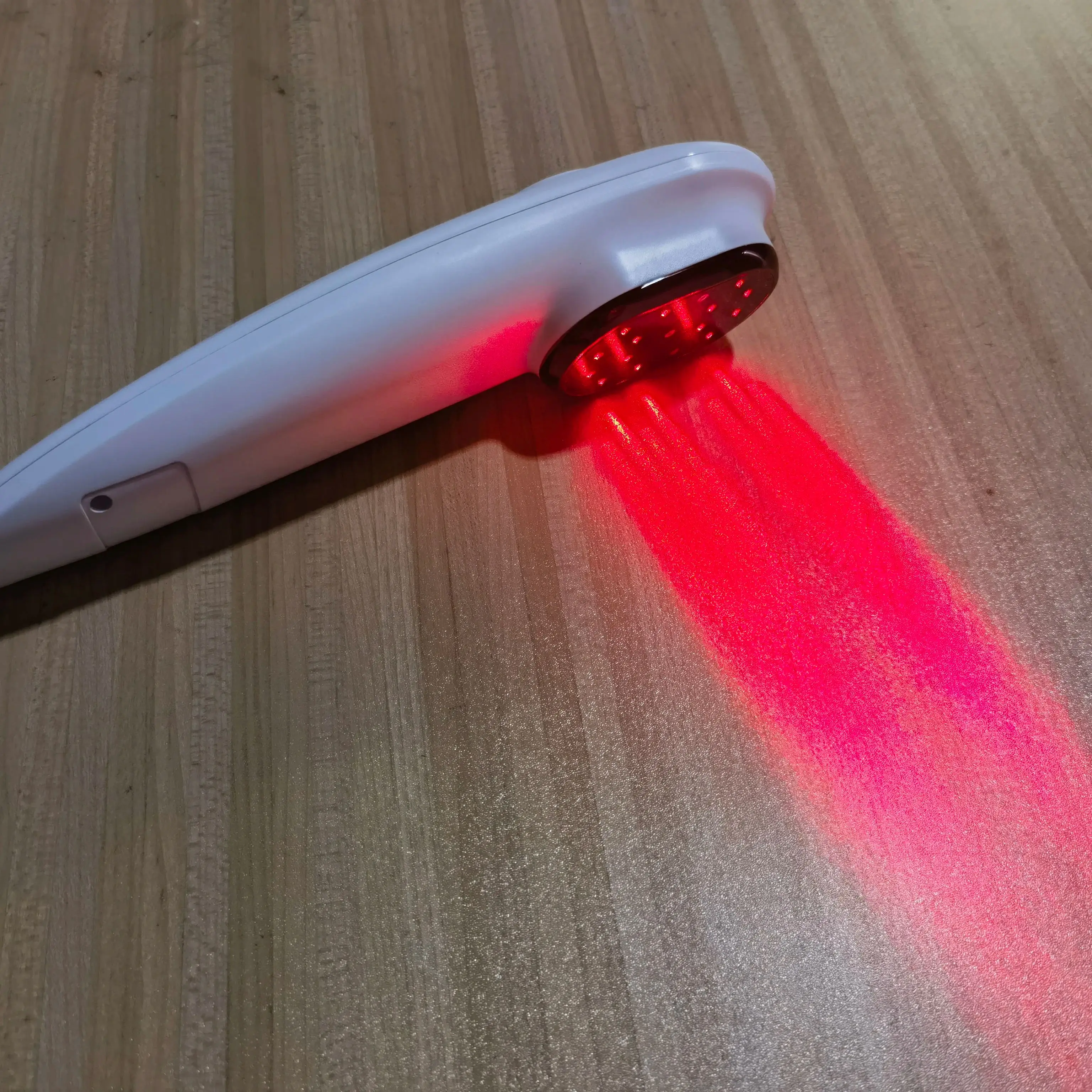 

Усовершенствованное лазерное устройство низкого уровня 650 нм + 808 нм — эффективное облегчение боли при пояснице, шее и коленах — неинвазивное для людей