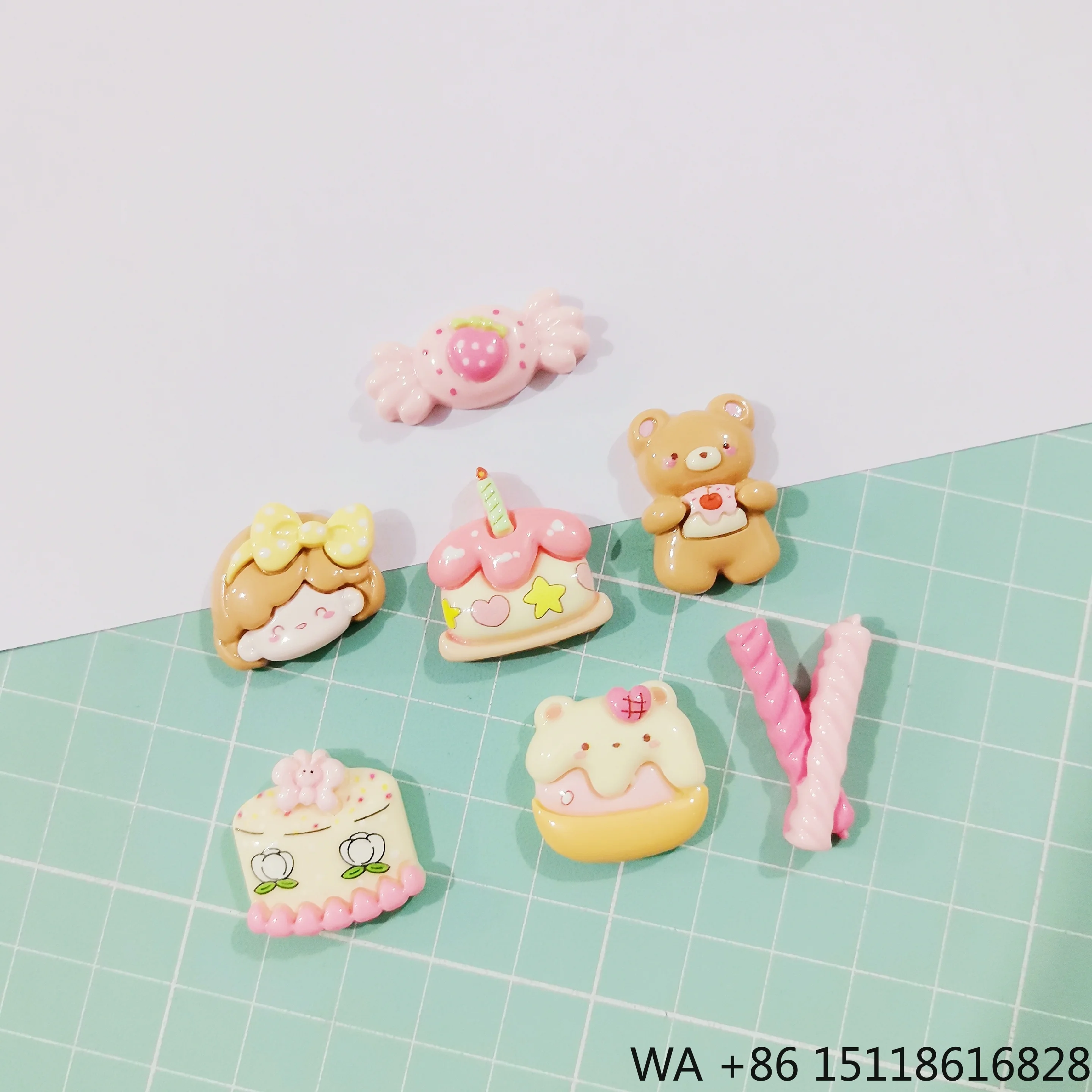 100PCS Assort Cartoon Bear Sweet Cake Resin Charms for DIY Crafts,Phone Case Decor Part