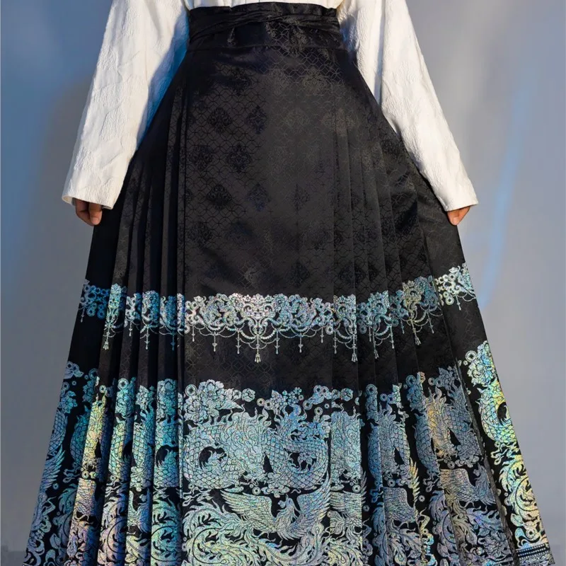 Chengxiang เลียนแบบแม่มุกฝังซาตินสีทอง jacquard Hanfu ผ้าผ้าพิเศษสําหรับกระโปรงหน้าสไตล์จีน