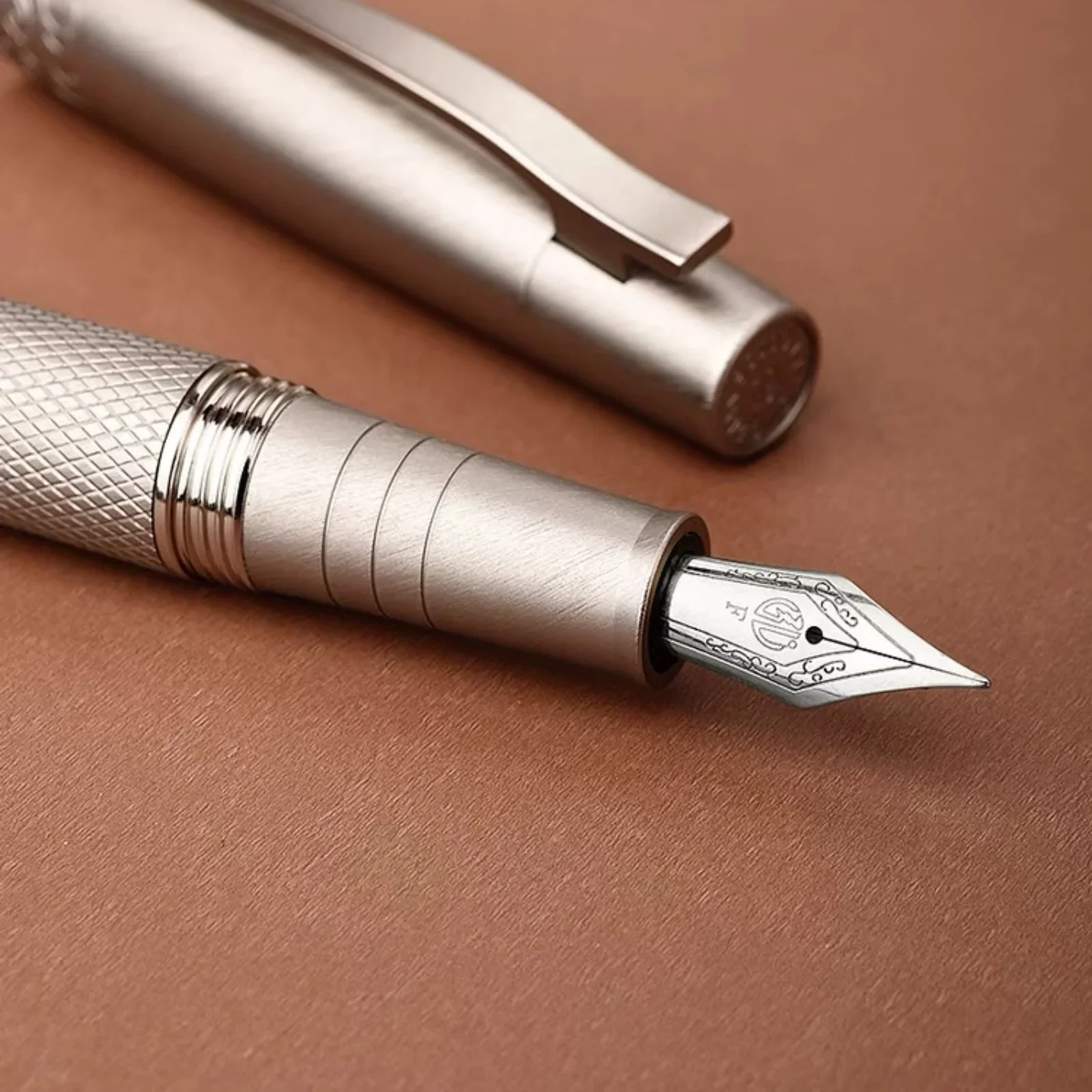 Hongdian 6013 Black Metal FountainPenTitanium /Silver EF/F/Bent Nib with Clip Converter Excellent Business Office Ink Pen