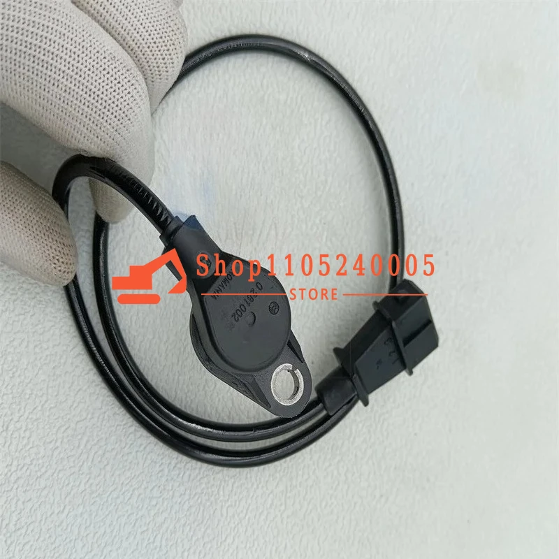 

Tachometer Sensor 20450707 Crankshaft Speed Sensor VOE20450707 for EC210 EC240 EC290 EC480 EC160B EC180B EC210B
