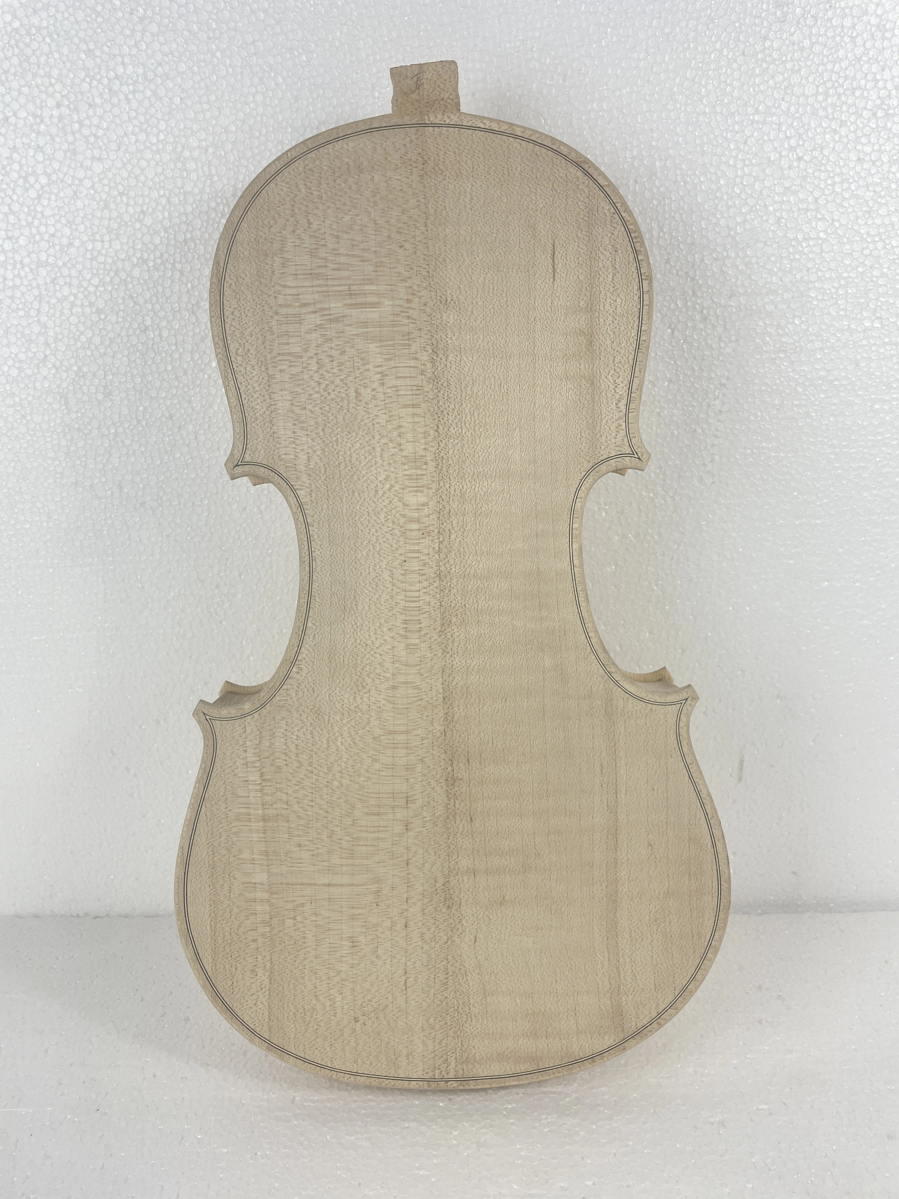 Viola 16.5 inches, excellent quality, viola 4/4 body European flame maple back spruce top, viola accessories.