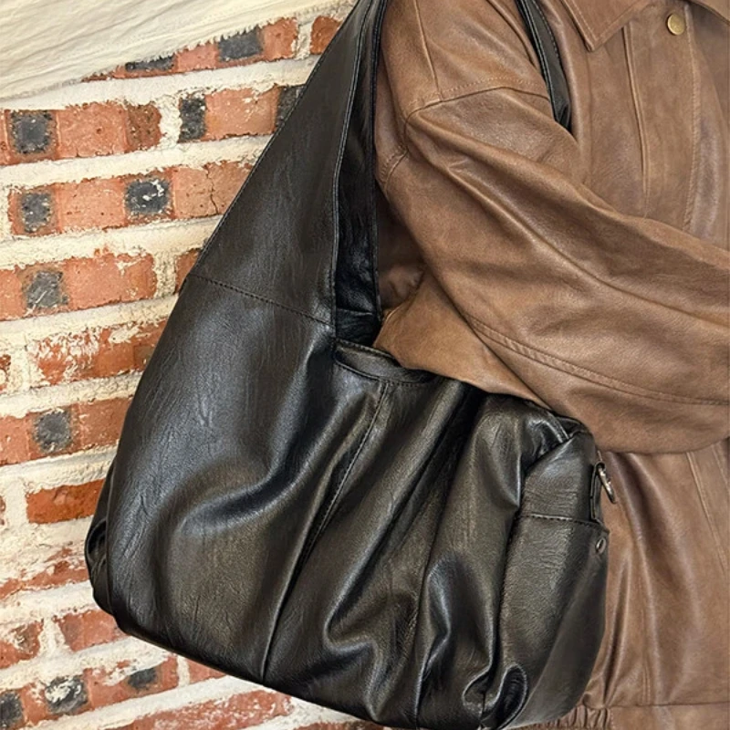 High-end Niche Vintage Tote Bag for Women, New Style, Large Capacity, Soft Leather Handheld Shoulder Bag, Versatile Motorcycle B