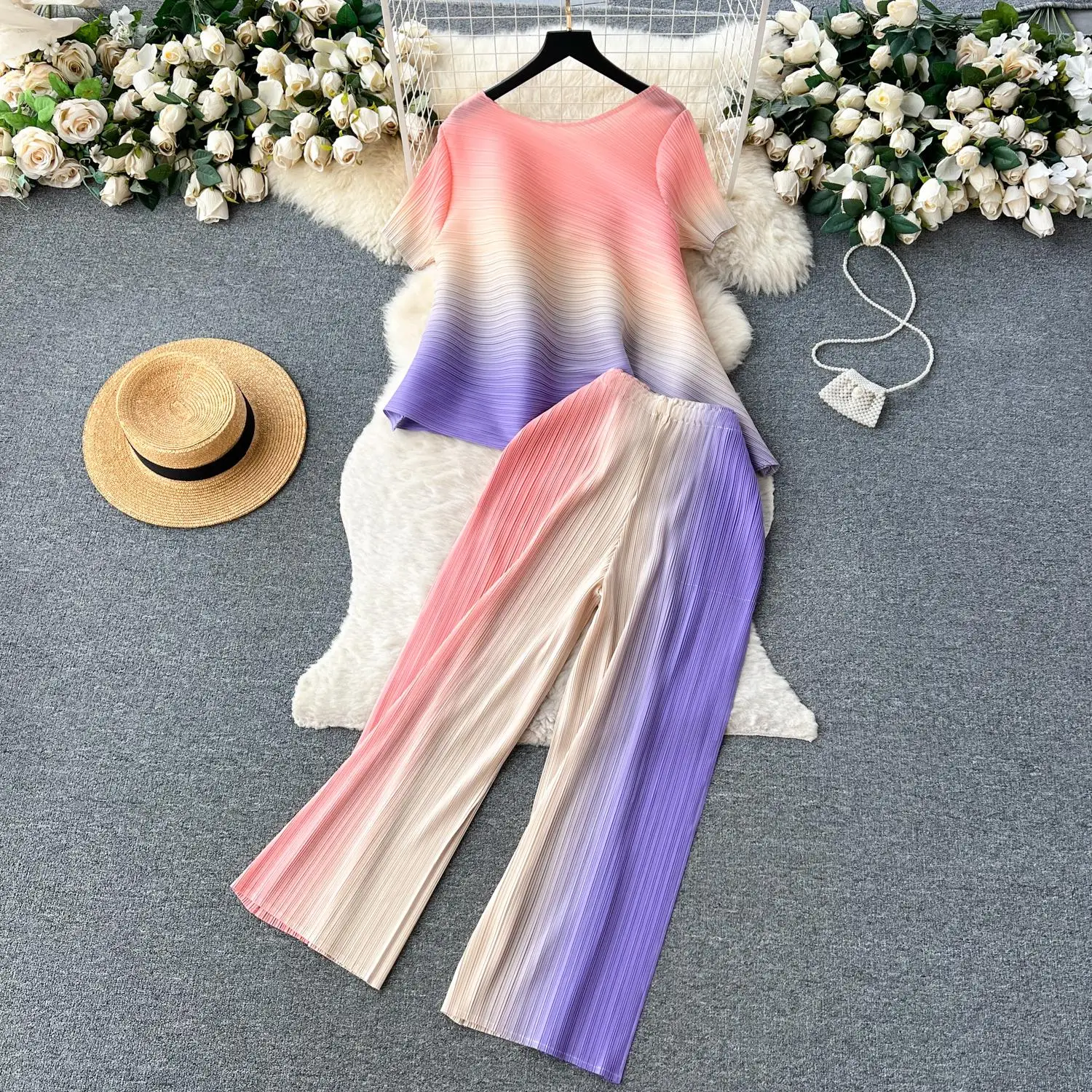 Miyake Summer Women Pleated High Quality Gradient Printed Tops Wide Leg Pants Casual Suit Fashion Loose 2 pieces Set M19027