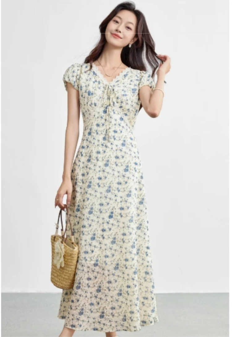 

SENTUBILA Elegant Woman Midi Floral Dress 2025 Summer Chiffon V-neck Splicing Lace Dresses A-line Vacation Lady Dress Q52LF2712
