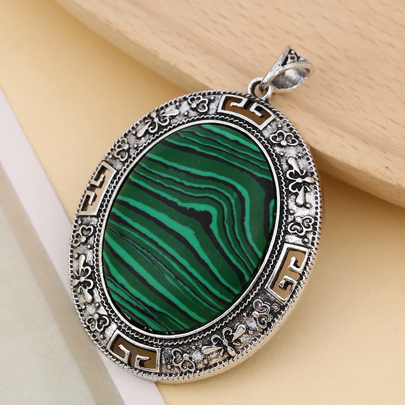 Vintage inlaid semi-precious natural stone tiger stone green aventurine pink quartz round sweater chain