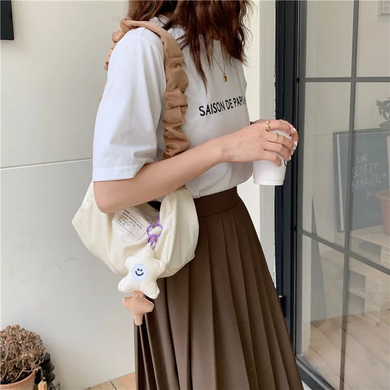 Single Shoulder Bag 2023 New Three Colors Corduroy Zipper Vintage Underarm Bag Sweet Handbag Large Capacity Without Hangers