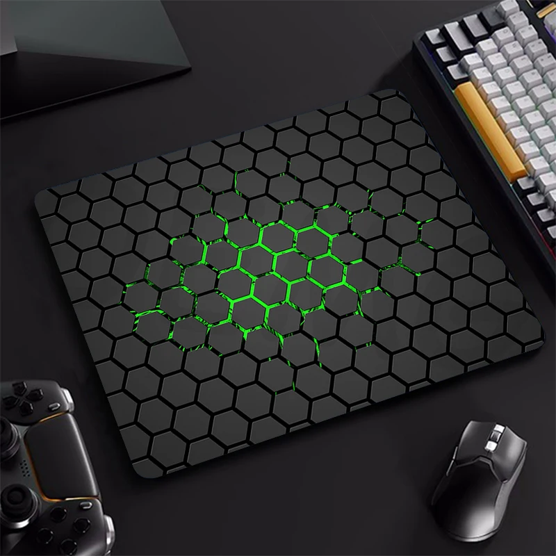 Small Geometric Mouse Pad Hexagon Gamer Mousepad 20x25cm Keyboard Mat Honeycomb Mouse Mats Rubber Desk Pad Design Desk Rug