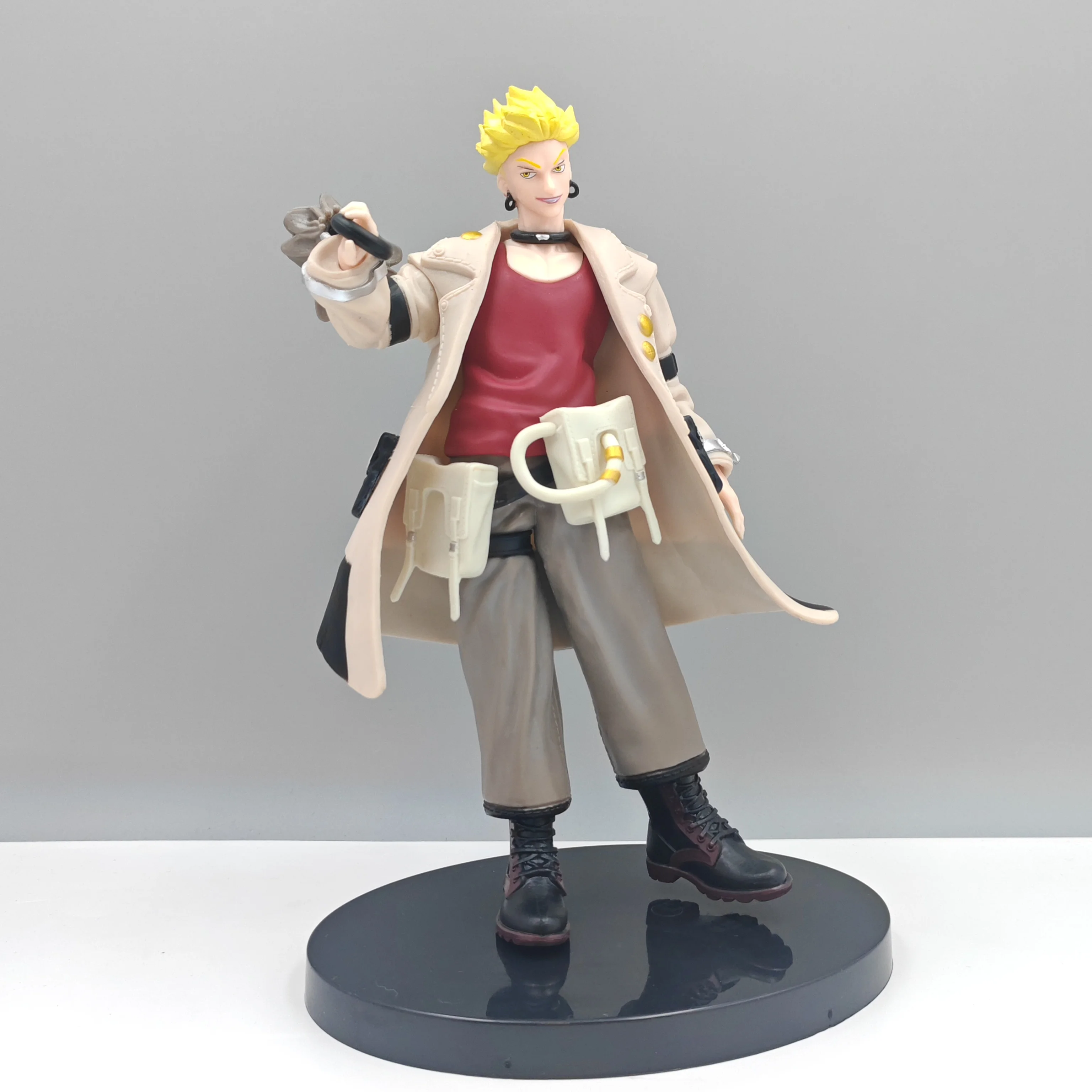 GACHIAKUTA 収集アニメフィギュア Enjin フィギュアウインドブレーカー & 傘人形 22 センチメートルモデルの装飾アクションフィギュアのおもちゃ子供クリスマス
