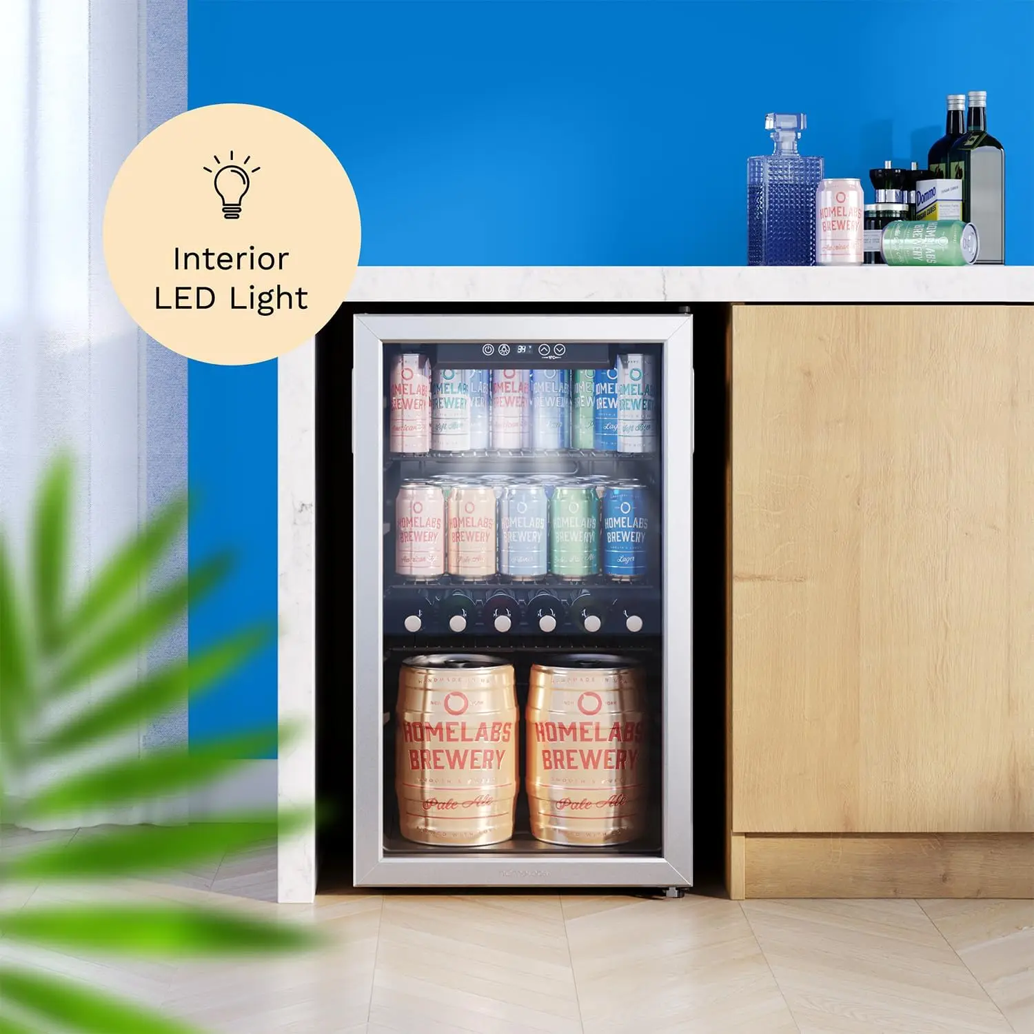 Geladeira e refrigerador de bebidas - Mini geladeira de 120 latas com porta de vidro para cerveja com refrigerante ou vinho - Máquina dispensadora de bebidas pequena para