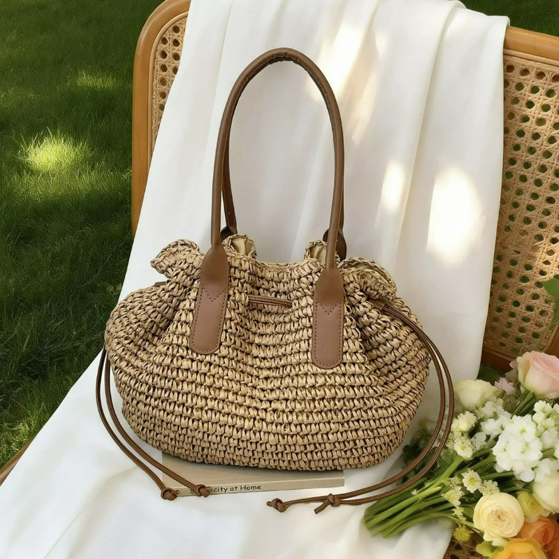Luxurious and Versatile Handbag, Fashionable Women's Large Capacity Woven Crossbody Bag for Casual Beach and Travel Tote Bag