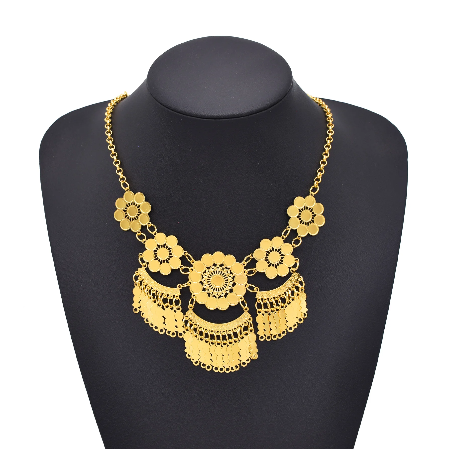 الجوف نحت زهرة المعلقات قلادة  - مراجعة Ethnic Fashion In Dubai وسعره