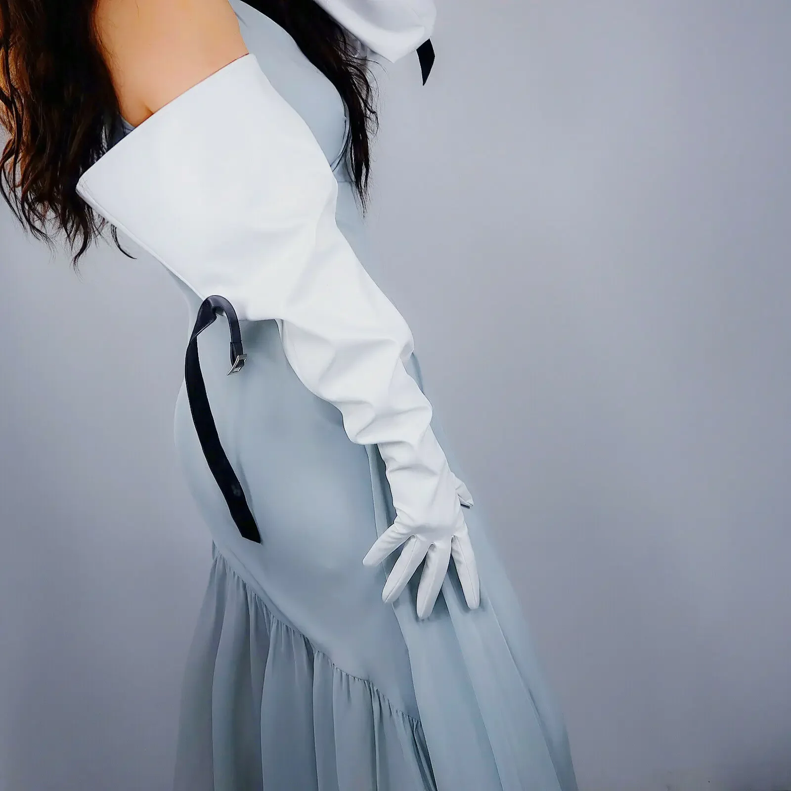 Men's White Leather GLOVES Unisex Oversize Large PUFF SLEEVE W/ Armband 70cm Long Faux PU Loose Fit Size L Fashion Cosplay