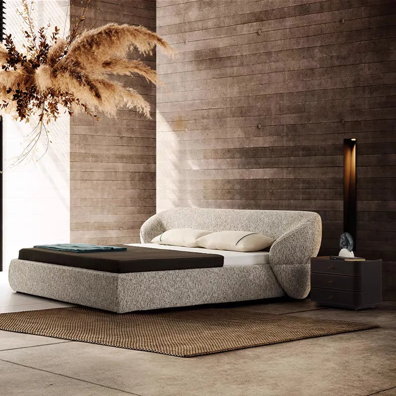 

Minimalist floor-to-ceiling bed master bedroom high-end atmosphere, fabric soft bag master bedroom wedding bed