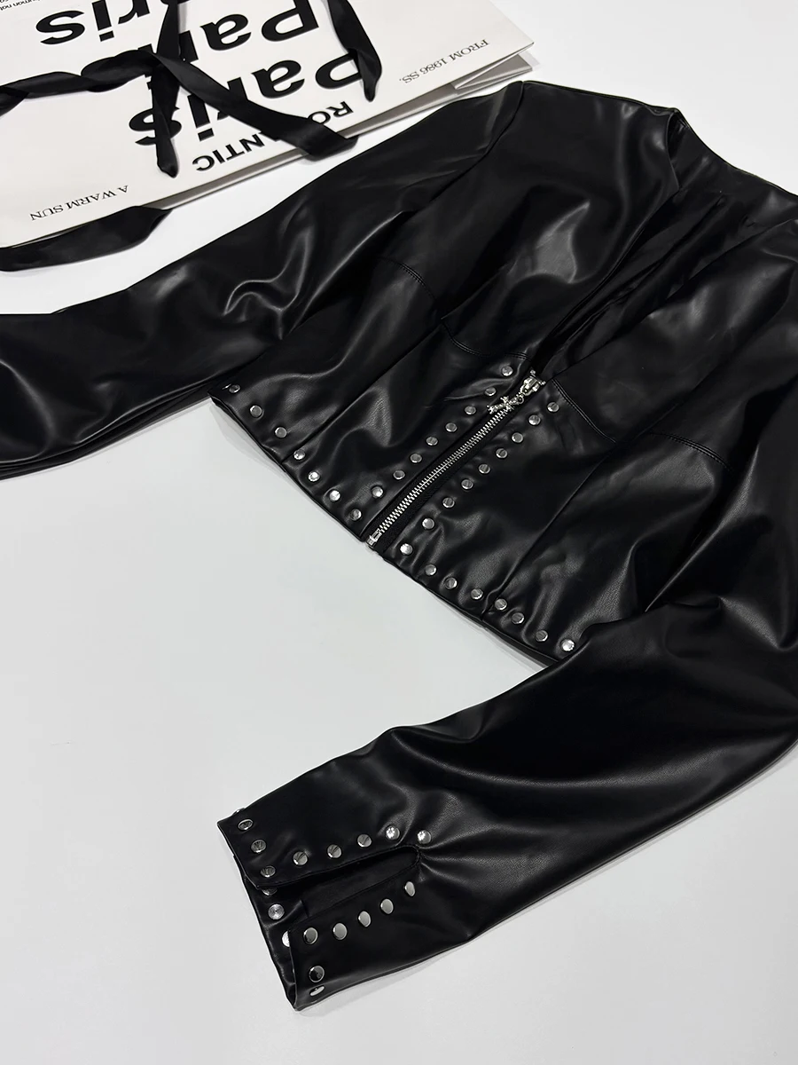 

Punk Style Short Biker Jacket Deep V-Neck Rivet Cross Zipper Leather Coat Waist Design Women's Fashion Autumn Outerwear