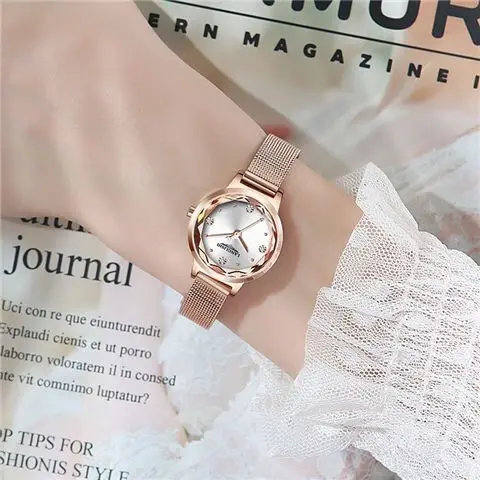 Montre femme étanche mode nouvelle tendance simple et compacte tempérament montre à quartz