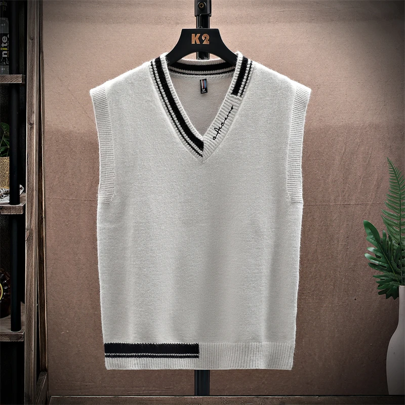 

Men's New Autumn Winter Sweater Loose Interior Fashion Men's New Knit Bottom Vest Family Wear All-match Sweater Men's sweater