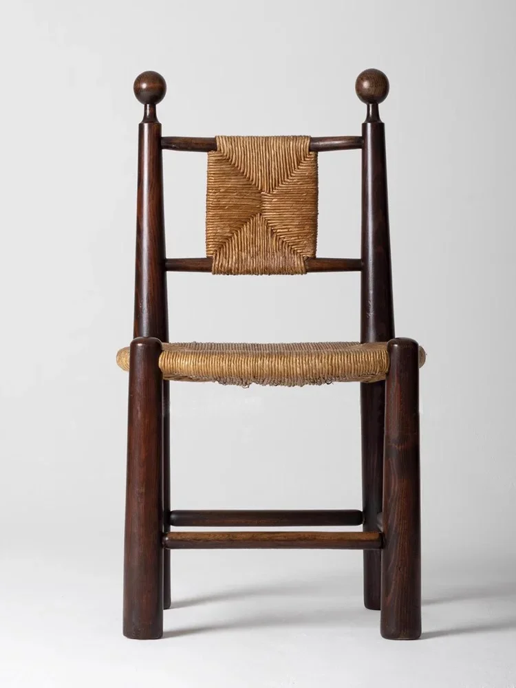 Französischer antiker Rattan-Esszimmerstuhl, Homestay-Café-Freizeitstuhl aus massivem Holz im Retro-Rattan-Stil