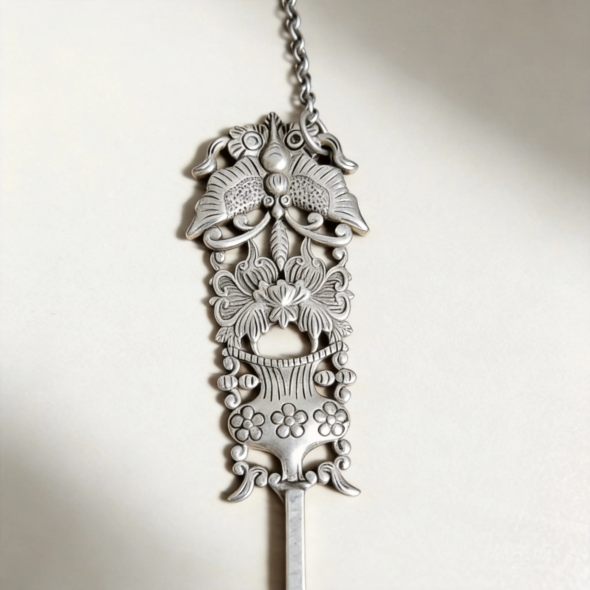 Vintage Traditional Chinese Lucky Blessing Tibetan Silver Miao Silver Hollow Butterfly Flower Hairpin Hanfu Hair Accessories For