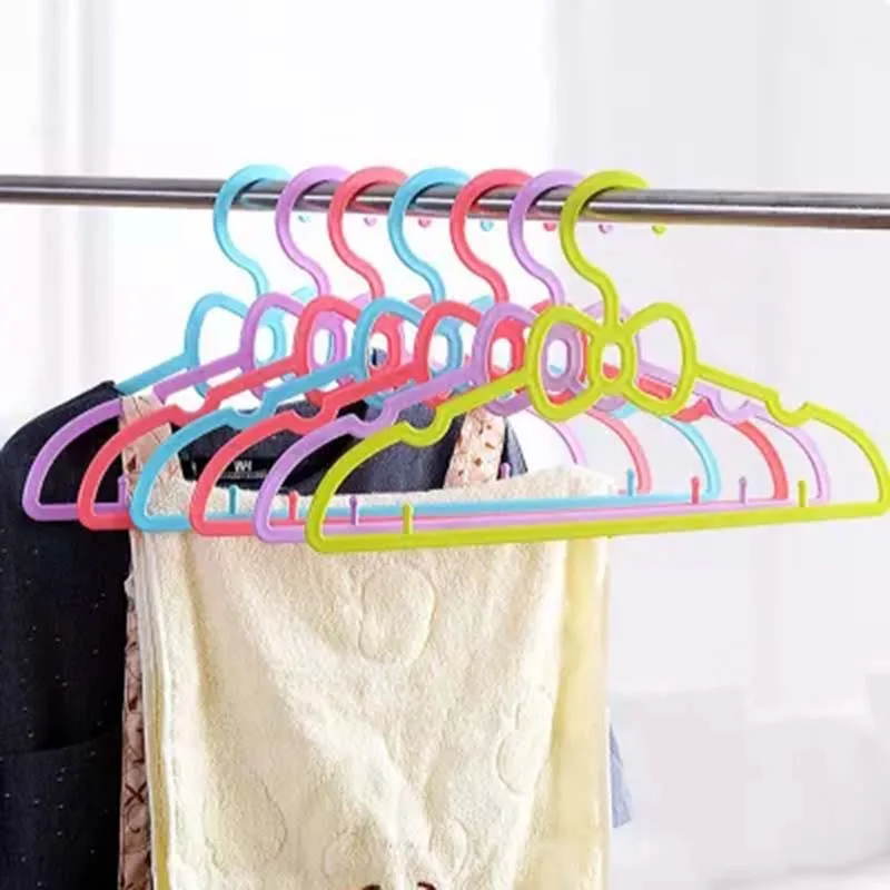 1 PC  Bowknot Children Non-Slip Hanger Pink Yellow Green Blue Cloth Hanger Kid Living Room Bedroom Hanger