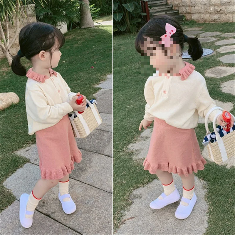 

Свитер для девочек, костюмы для детей, новинка 2024, осенняя коллекция, модный простой Повседневный Топ и платье, комплект из двух предметов, Корейский простой стиль