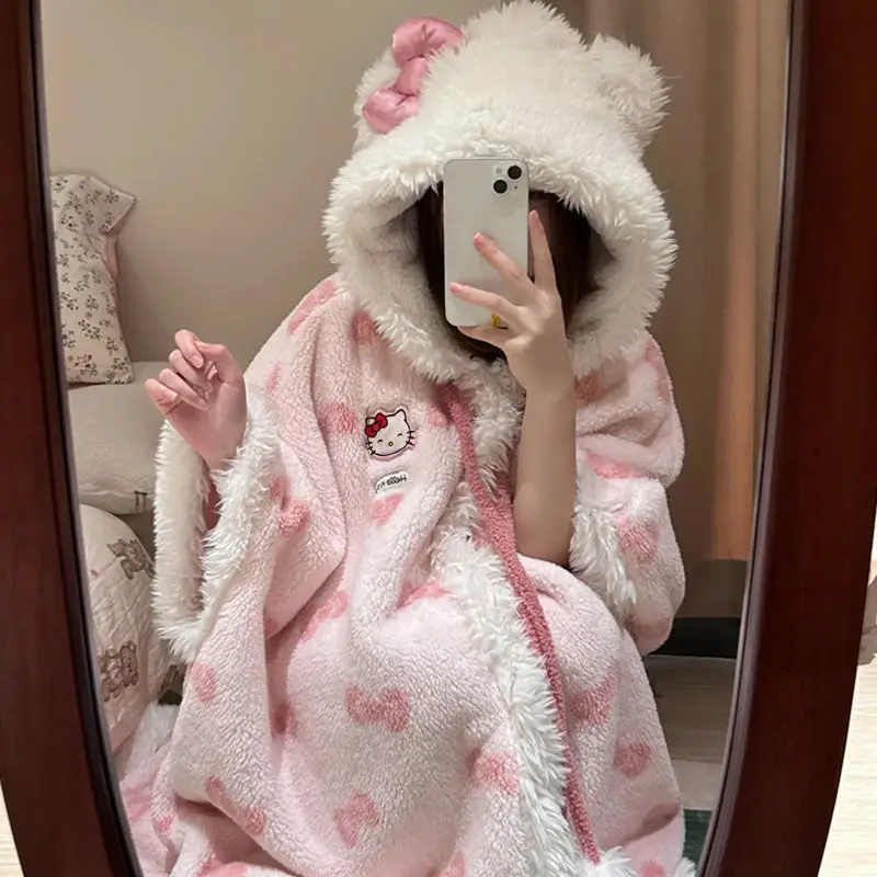 Sanrio Hooded Hellokitty Plush Robes Girls Cute Anime Pajamas Blanket High Quality Casual Fleece Sleepwear Women Clothing