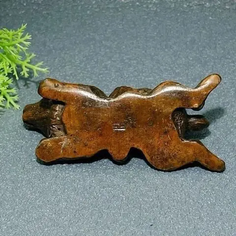 Retro, antique, old, lucky, snake pan rabbit, rich for generations, rich, snake entanglement rabbit tea pet home furnishing, liv