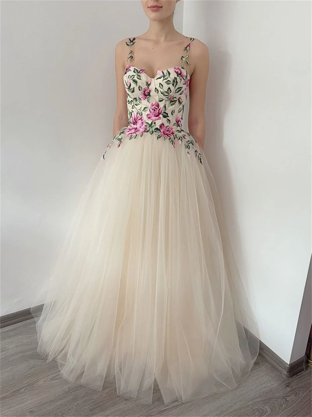 Amanda Elegantly Flower Embroider فساتين سهره فاخره2023 Princess Tulle A-line Prom Dresses Sexy Sleeveless Vestidos De Noche