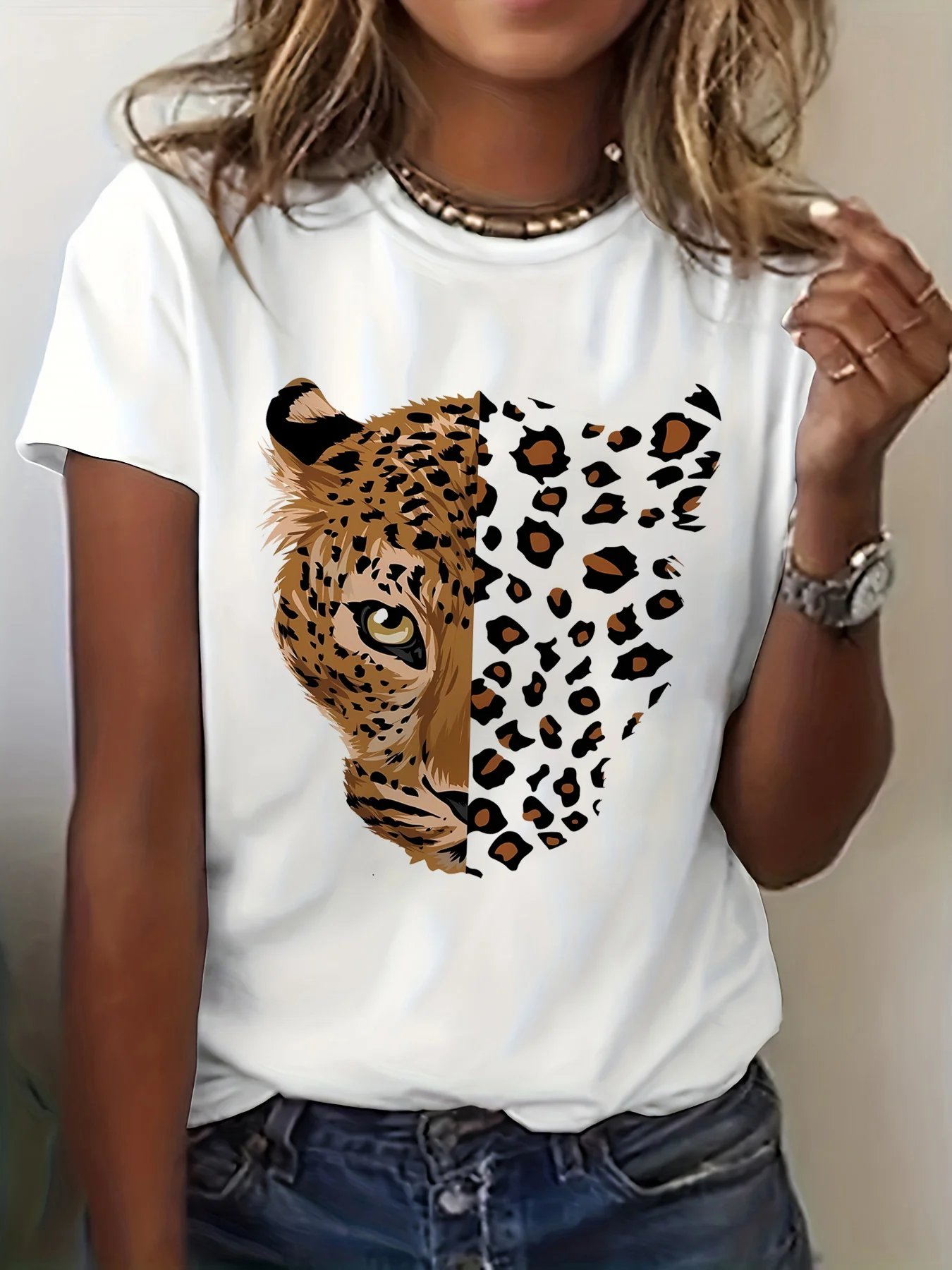 Vintage Animal Print Tee Women's Leopard Tiger Animal Print T-Shirt Short Sleeve Crew Neck Casual Summer Woman Clothing