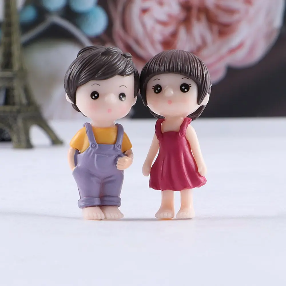 

Christmas Gift 1 Pair Dollhouse Bonsai Cute Fairy Garden Boy Girl Ornament Little Lovers Miniature Couples Figurine Doll Craft