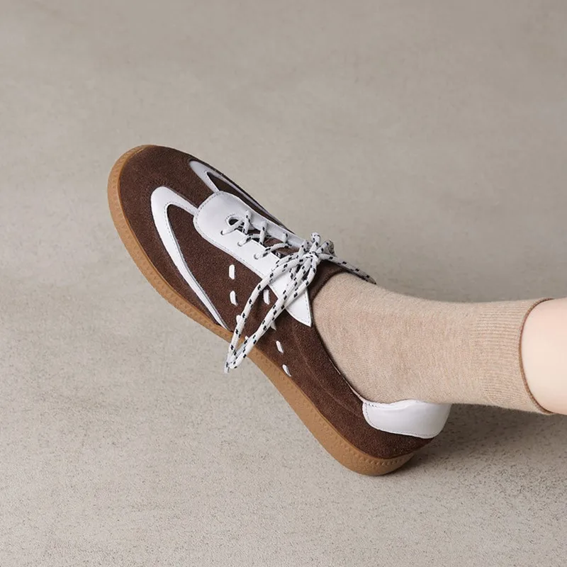 

AIYUQI Women Virtue Training Shoes 2026 New Spring Casual Sneakers For Women Front Lace Large Size Flat Sneakers For Women