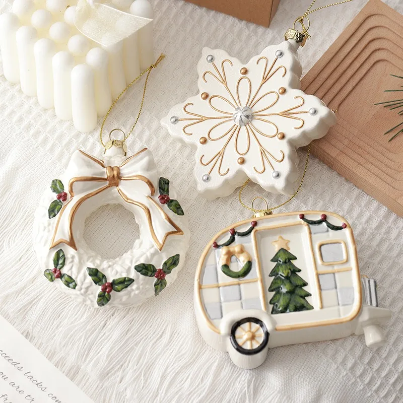 Christmas Decoration Pendant Creative White Flower Wreath Snowflake Christmas Tree Hanging Decoration Home Holiday Scene Props