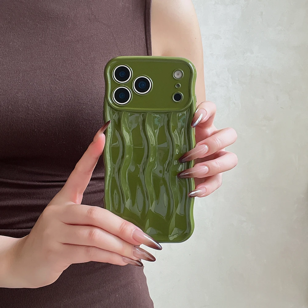 جميل كاندي اللون تموج الماء نمط متموج مجعد حافة الحال بالنسبة آيفون 16 15 13 14 برو ماكس 17 برو ماكس غطاء لامع للصدمات